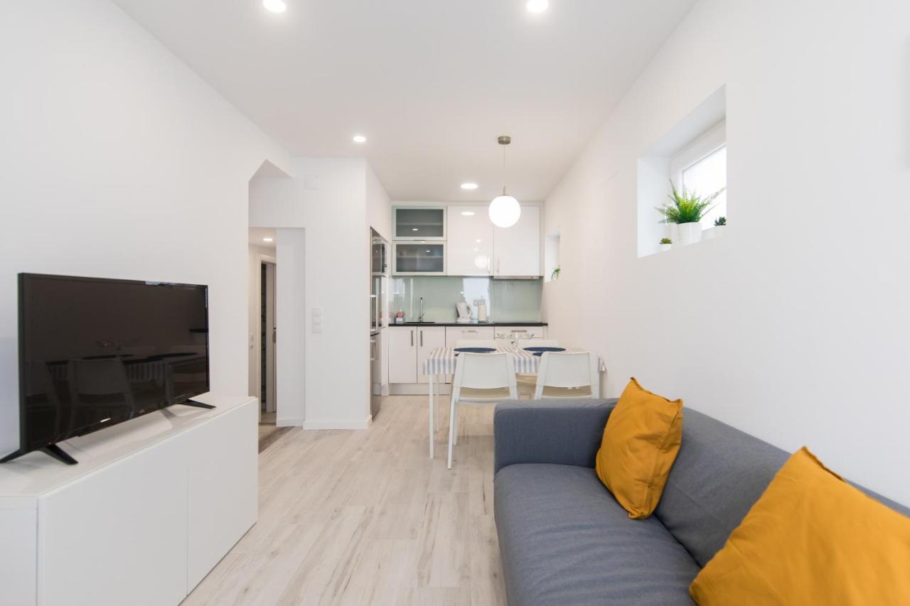 Trival - A 1 Minuto Pe Da Apartment