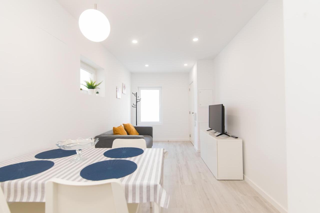 Trival - A 1 Minuto Pe Da Apartment *